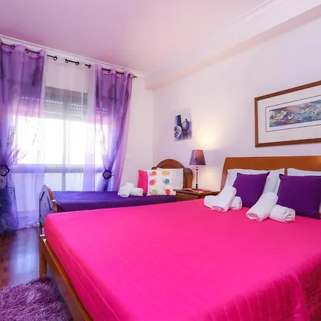 Brasil Avenue By Rent4all * Figueira da Foz